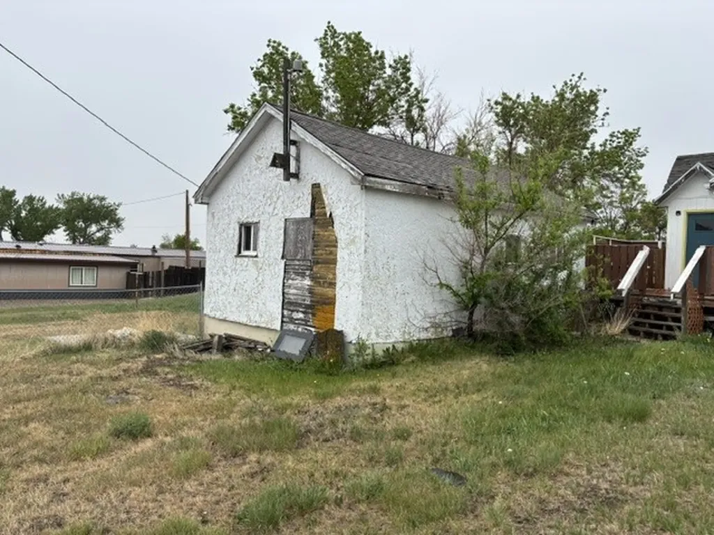 415 3rd Street S Sunburst MT 59482