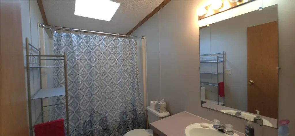 932 N 4th Street Lincoln MT 59639