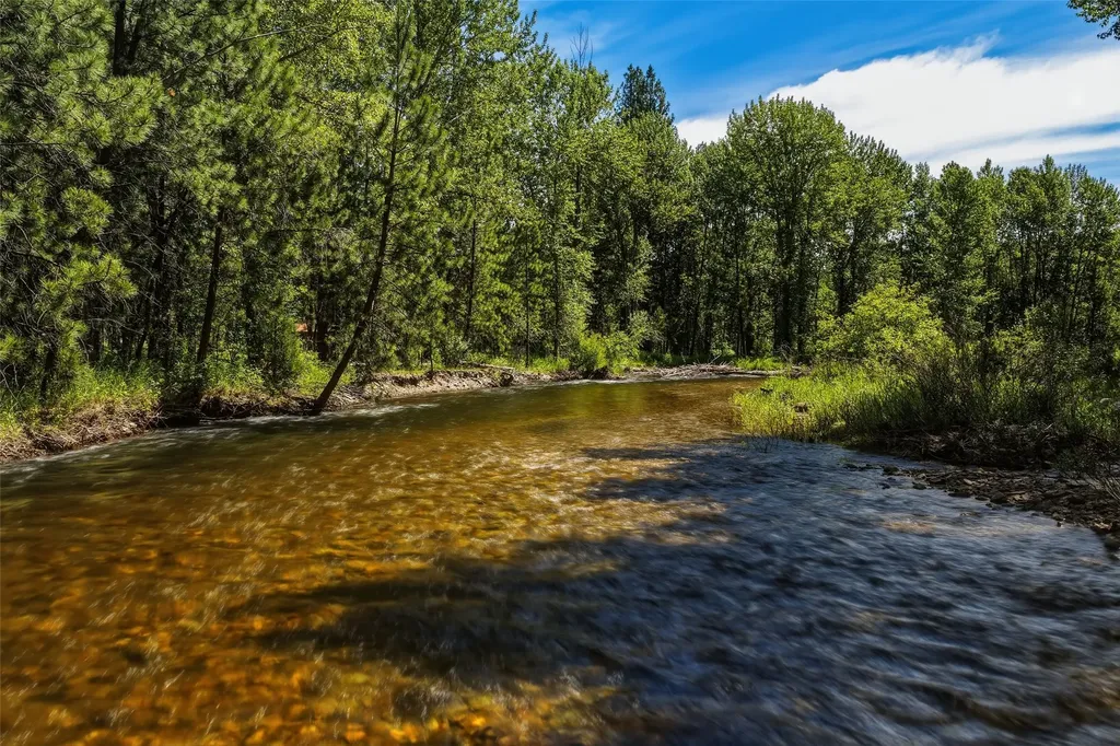 9745 Hwy 12 W Lolo MT 59847