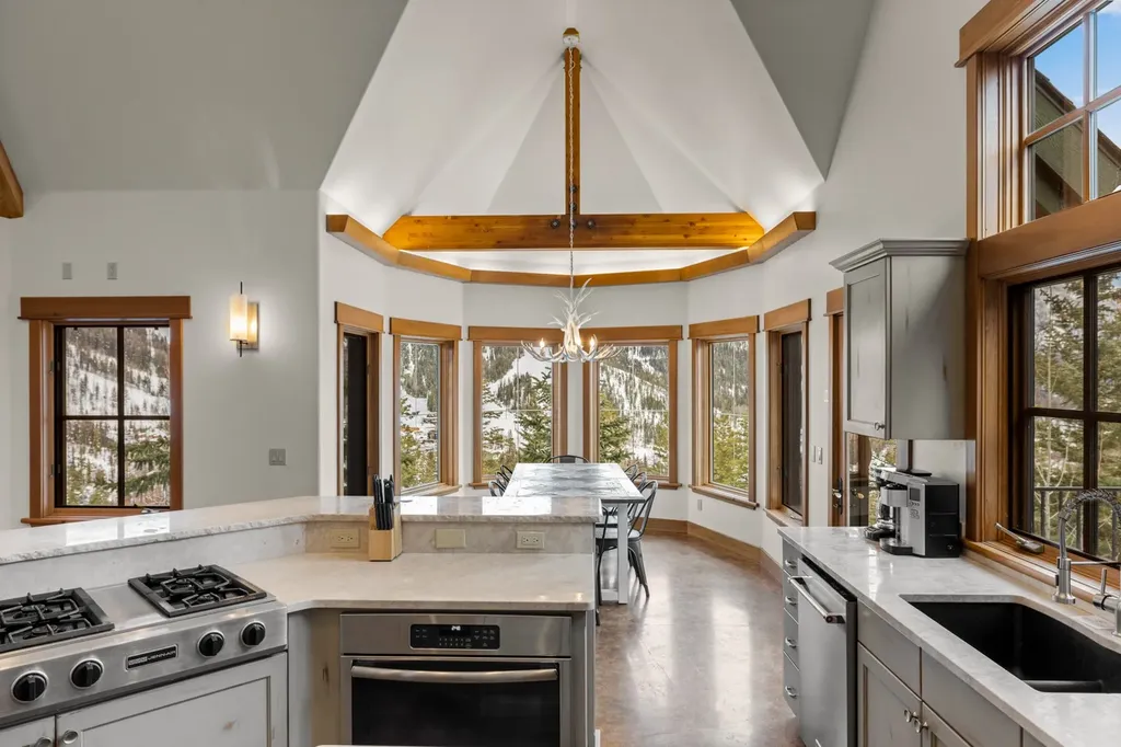 116 Ridge Top Drive Whitefish MT 59937