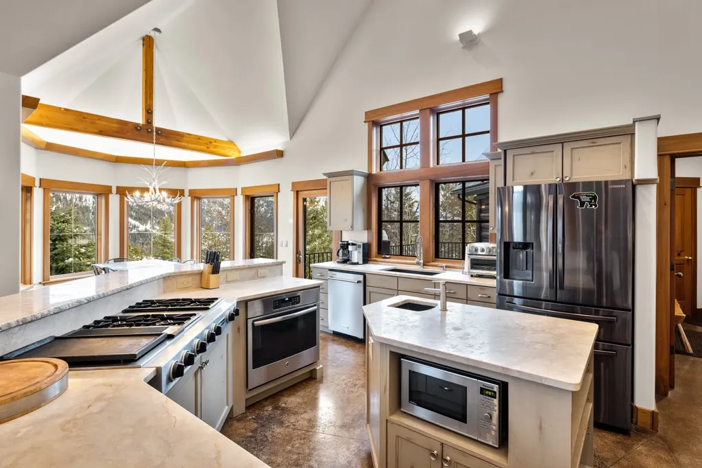 116 Ridge Top Drive Whitefish MT 59937