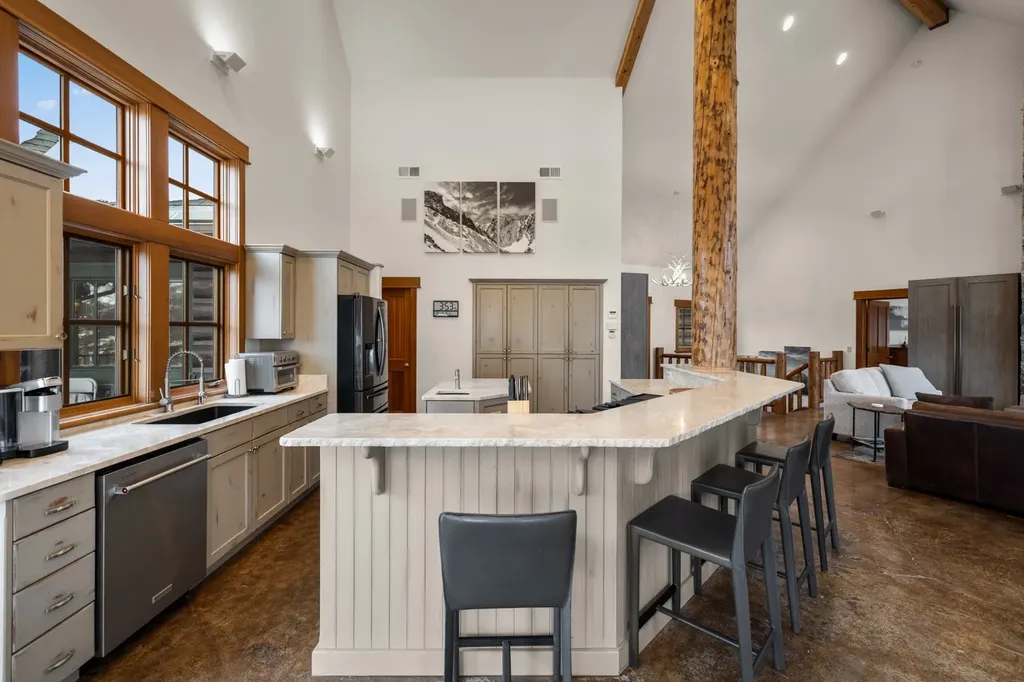 116 Ridge Top Drive Whitefish MT 59937