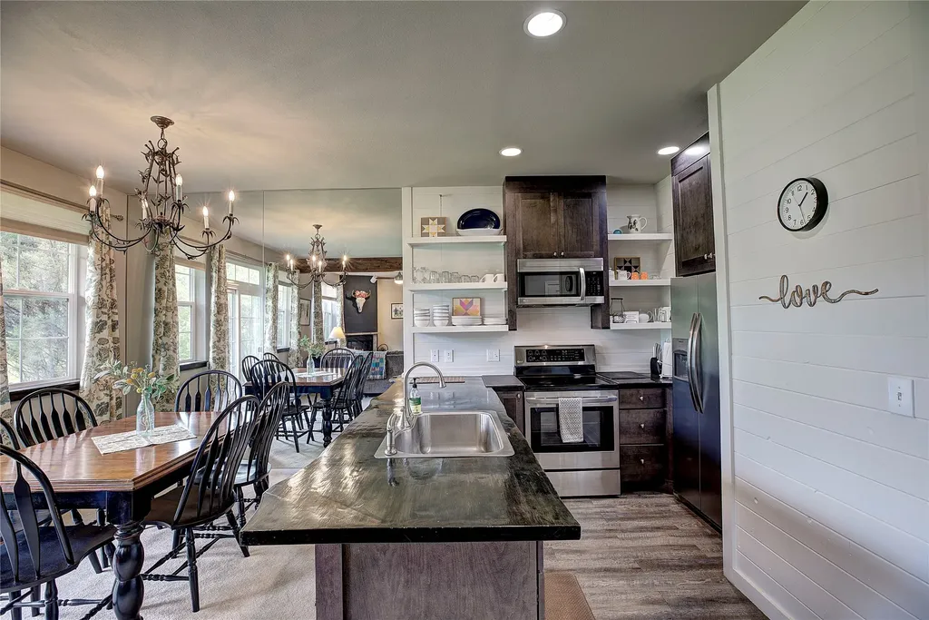 848 Saint Andrews Drive Columbia Falls MT 59912