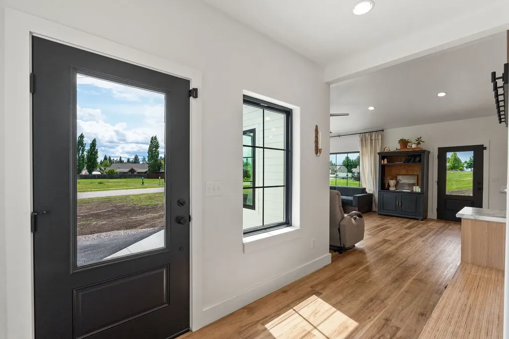 1924 Rapids Avenue Columbia Falls MT 59912