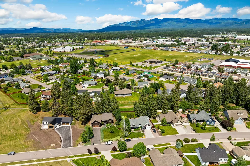 1924 Rapids Avenue Columbia Falls MT 59912