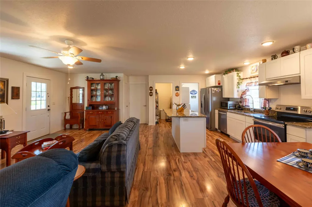 325 E Lynch Street Plains MT 59859