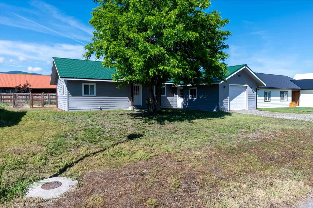 325 E Lynch Street Plains MT 59859