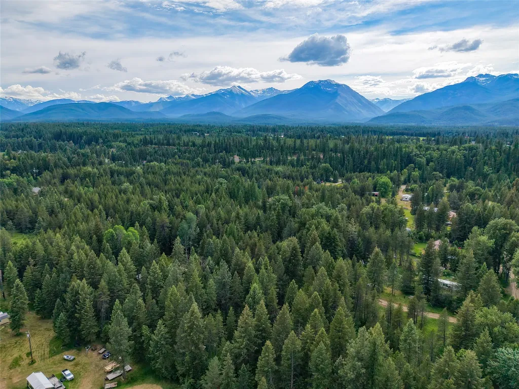 202 Honeysuckle Lane Libby MT 59923