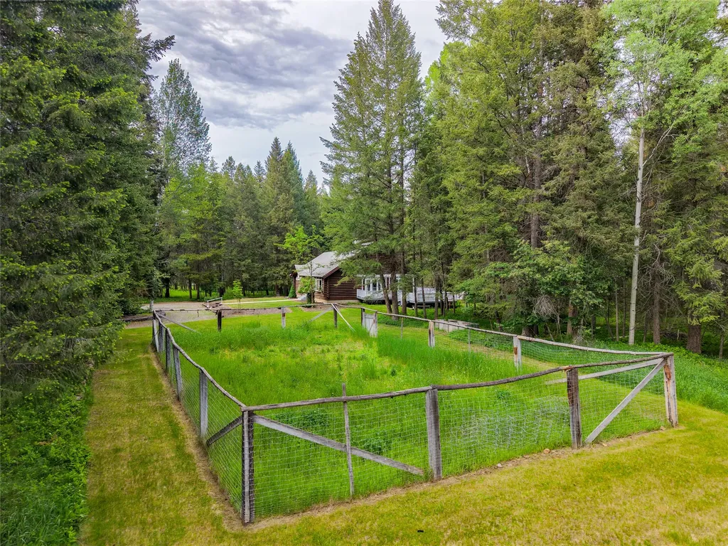 202 Honeysuckle Lane Libby MT 59923