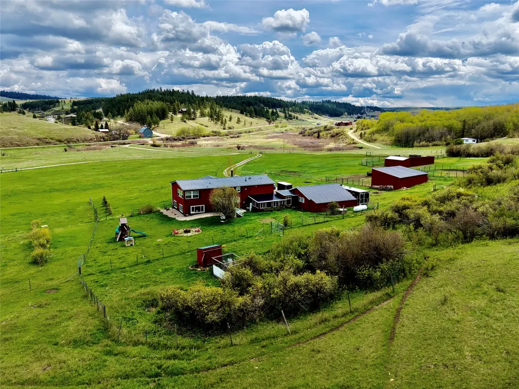 138 Railroad Lane Lewistown MT 59457