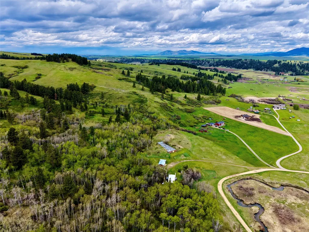 138 Railroad Lane Lewistown MT 59457