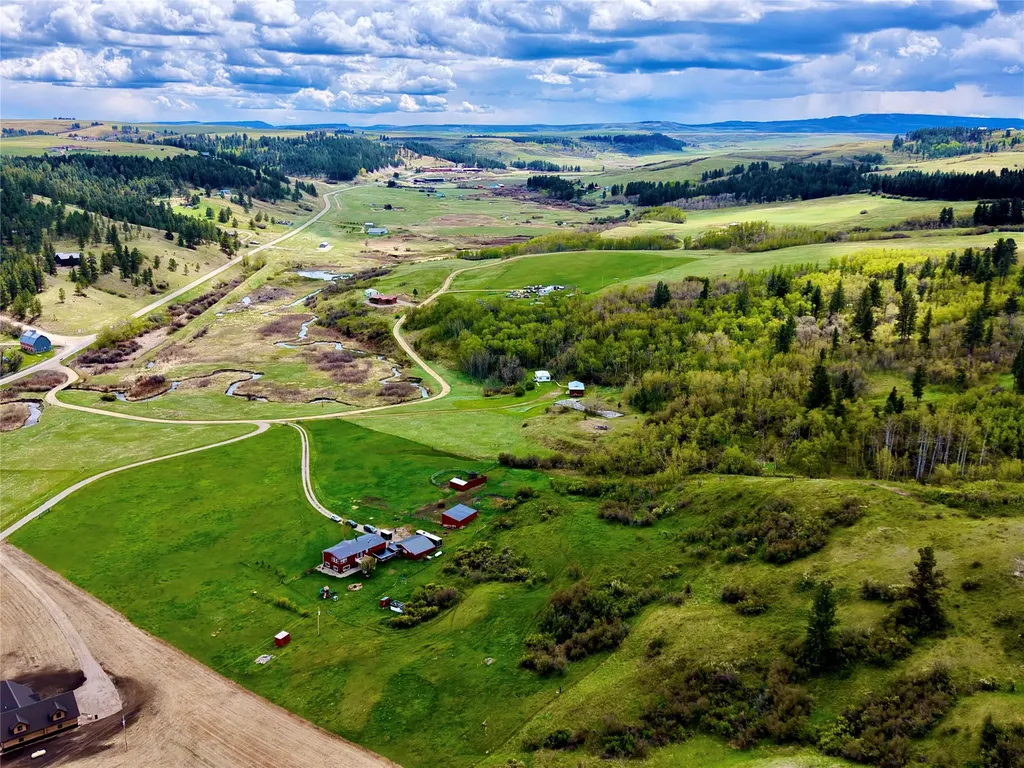 138 Railroad Lane Lewistown MT 59457