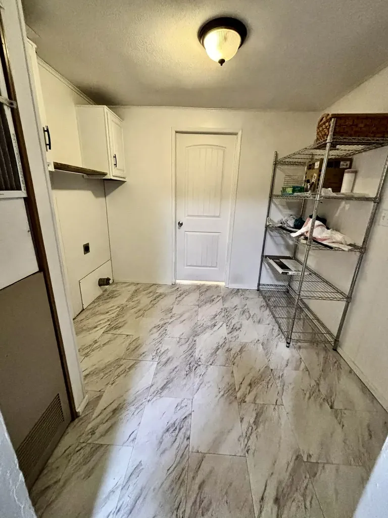 138 Railroad Lane Lewistown MT 59457