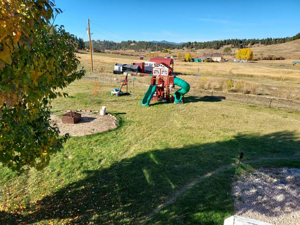 138 Railroad Lane Lewistown MT 59457