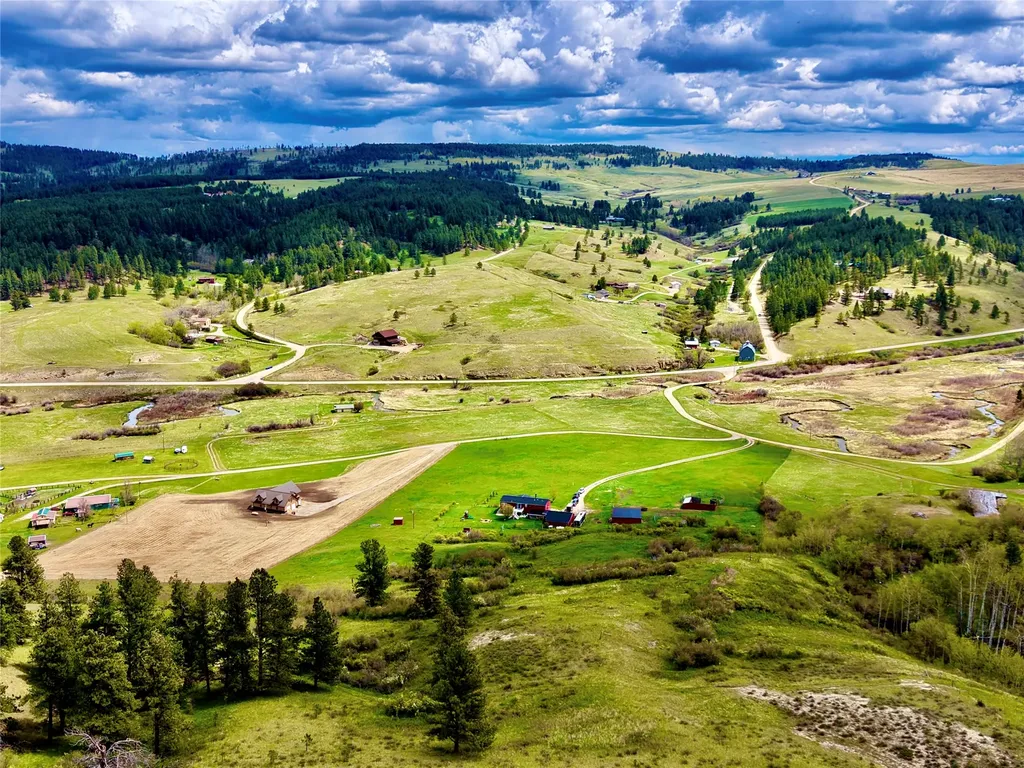 138 Railroad Lane Lewistown MT 59457