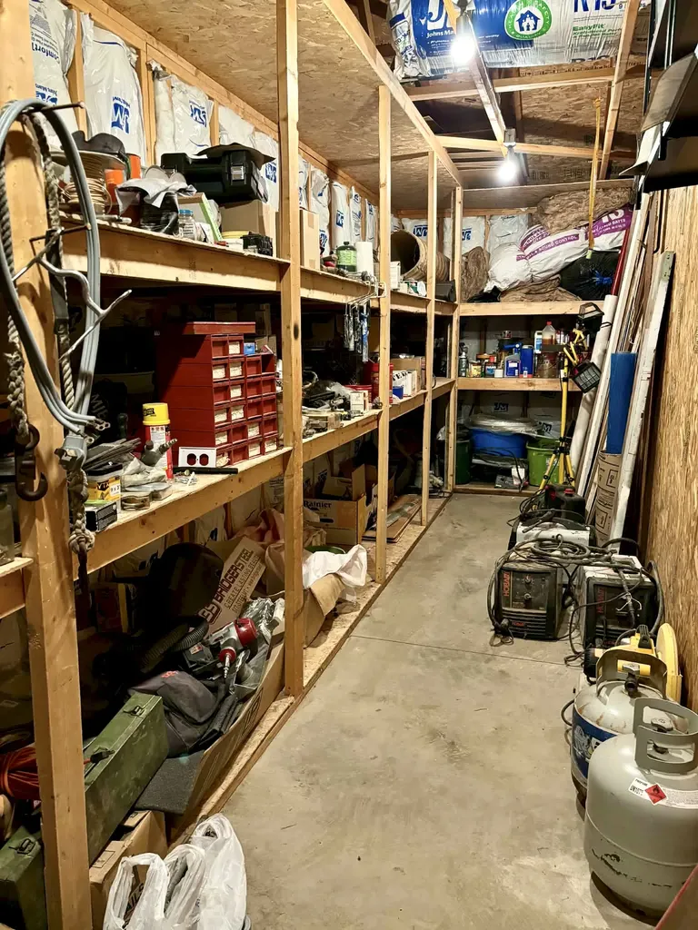 138 Railroad Lane Lewistown MT 59457