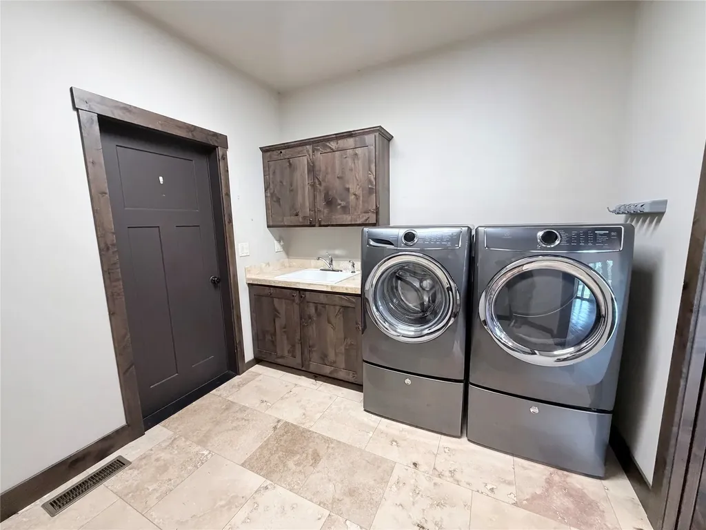 264 Whispering Meadows Trail Kalispell MT 59901