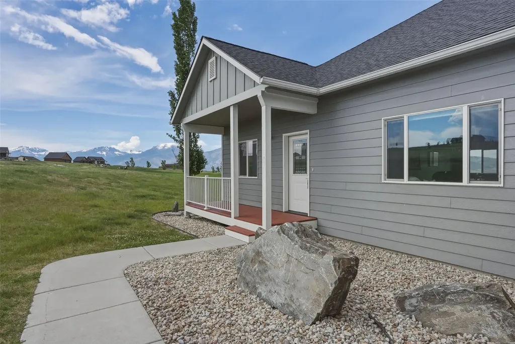 5705 Heavens Way Florence MT 59833