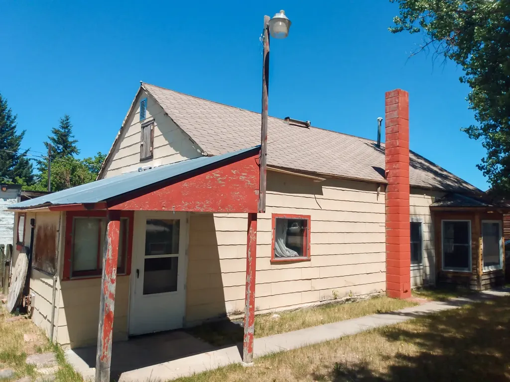 313 Main Street Radersburg MT 59641