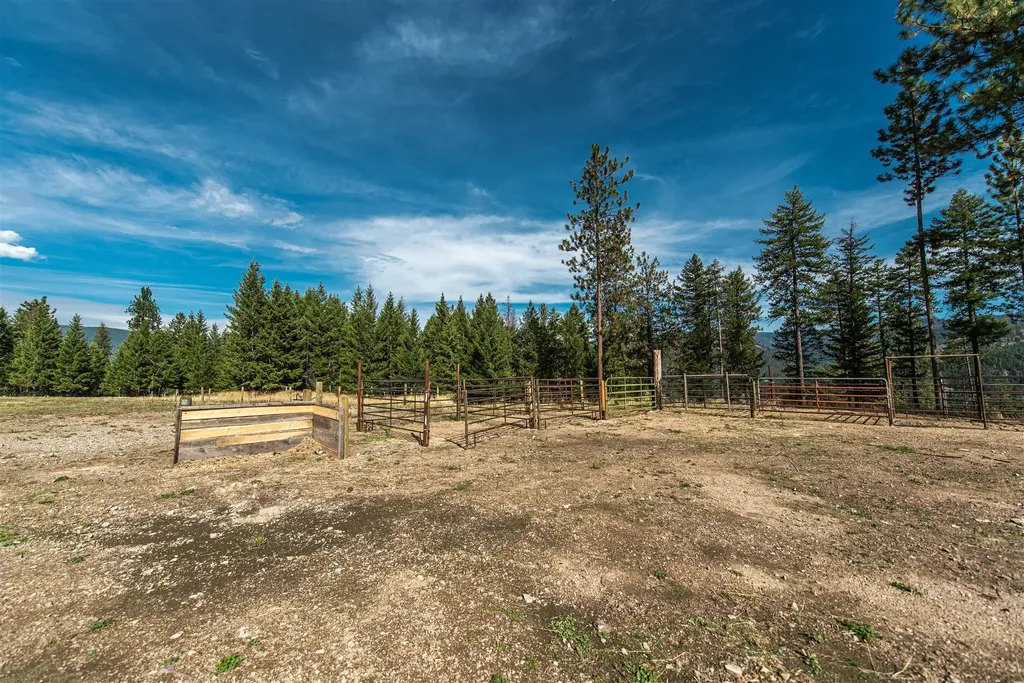 814 Quartz Road Superior MT 59872