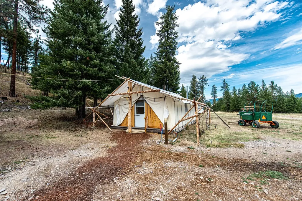814 Quartz Road Superior MT 59872
