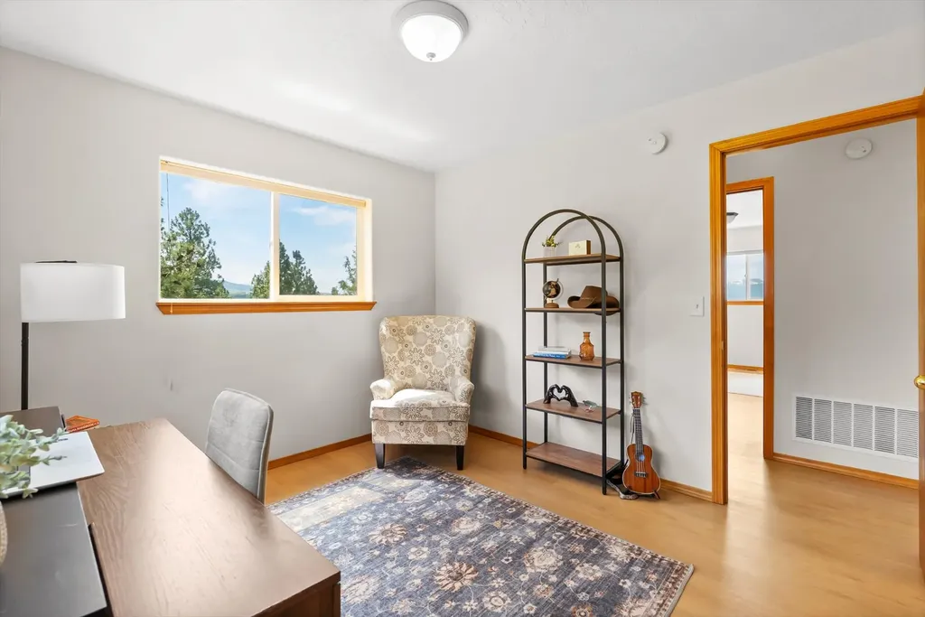 1095 Iron Cap Drive Stevensville MT 59870