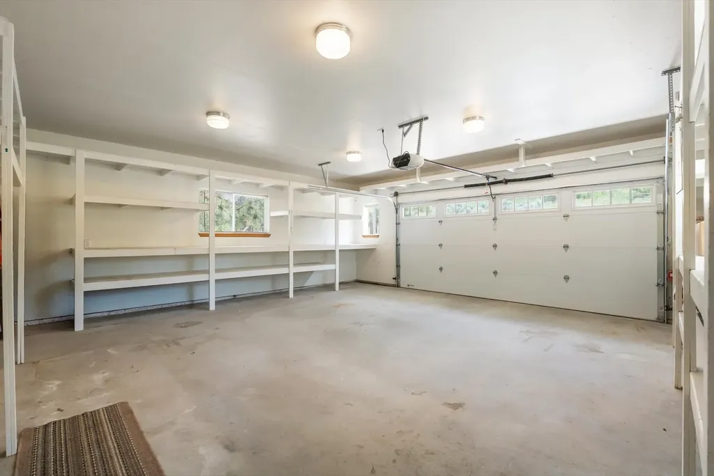 1095 Iron Cap Drive Stevensville MT 59870