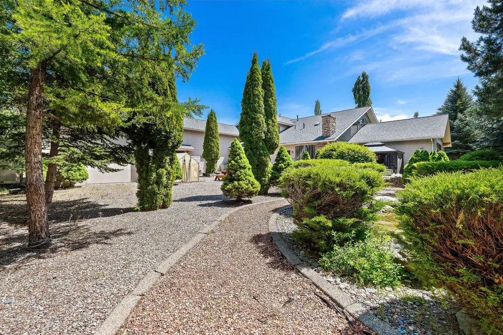 229 Harbor Drive Bigfork MT 59911