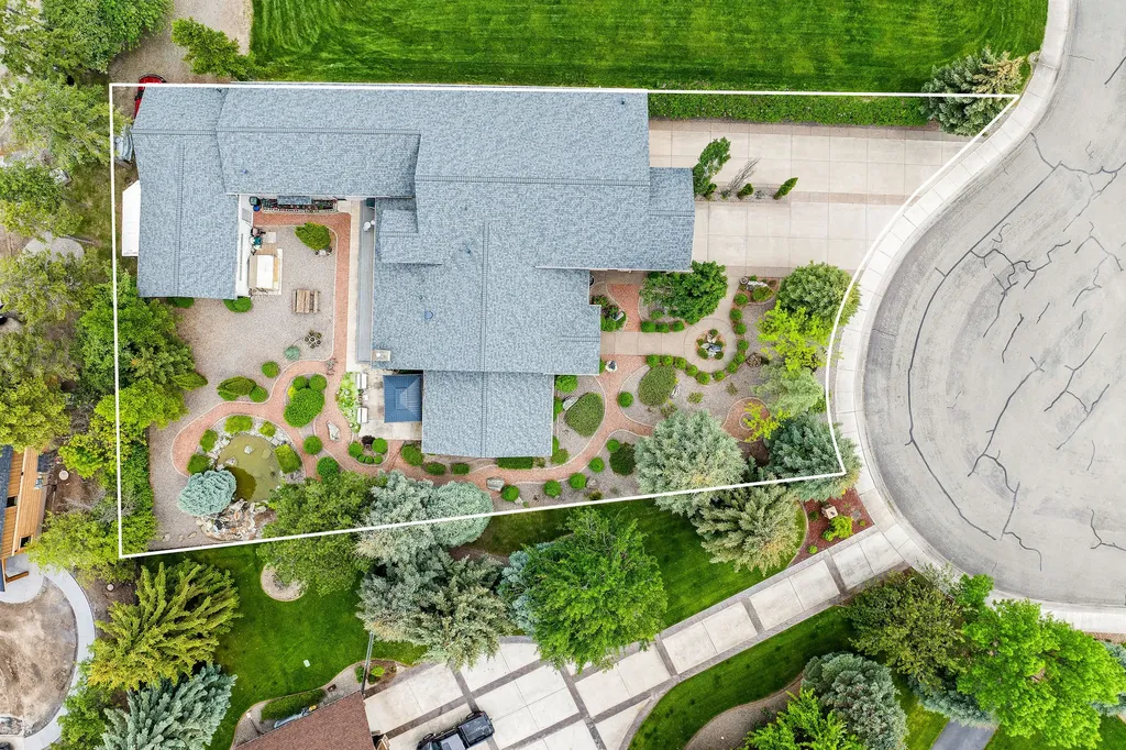 229 Harbor Drive Bigfork MT 59911