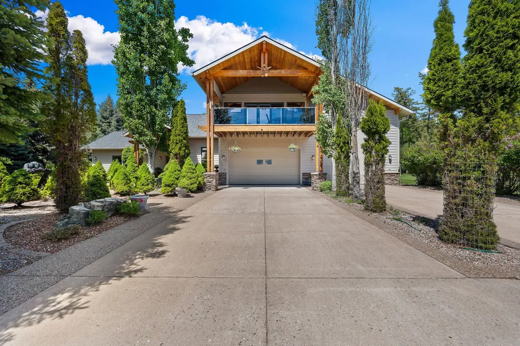 229 Harbor Drive Bigfork MT 59911