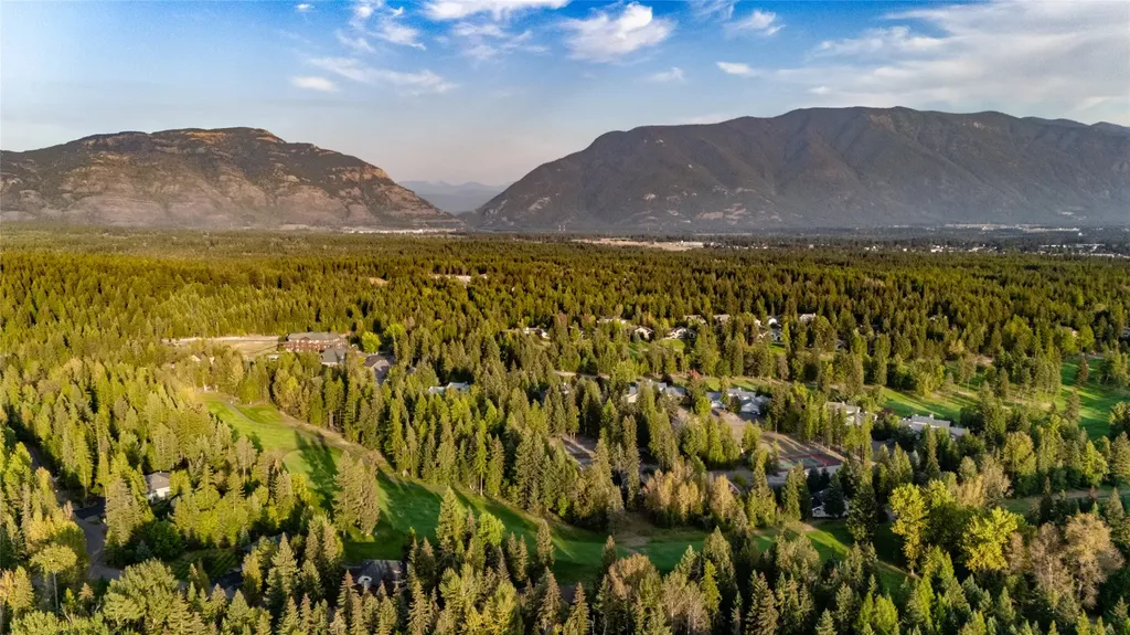 212 Pine Valley Loop Columbia Falls MT 59912