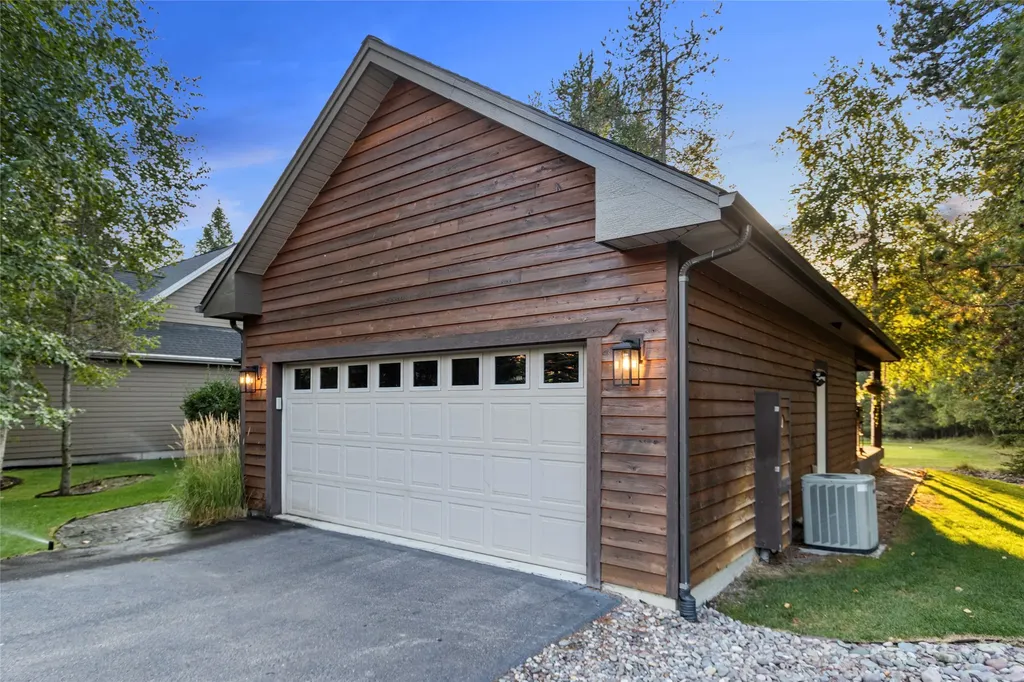 212 Pine Valley Loop Columbia Falls MT 59912