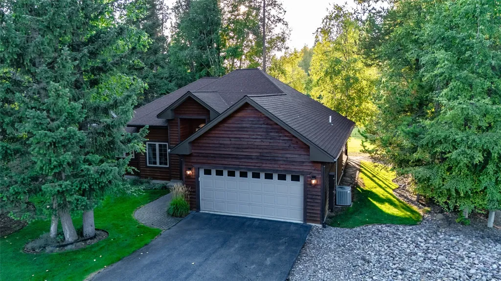 212 Pine Valley Loop Columbia Falls MT 59912