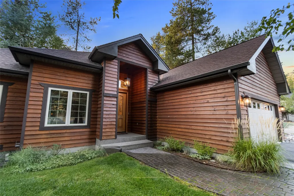 212 Pine Valley Loop Columbia Falls MT 59912