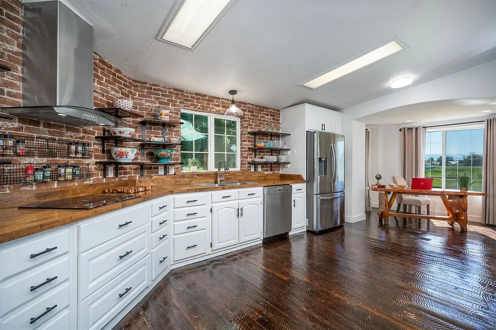 111 W Reserve Drive Kalispell MT 59901