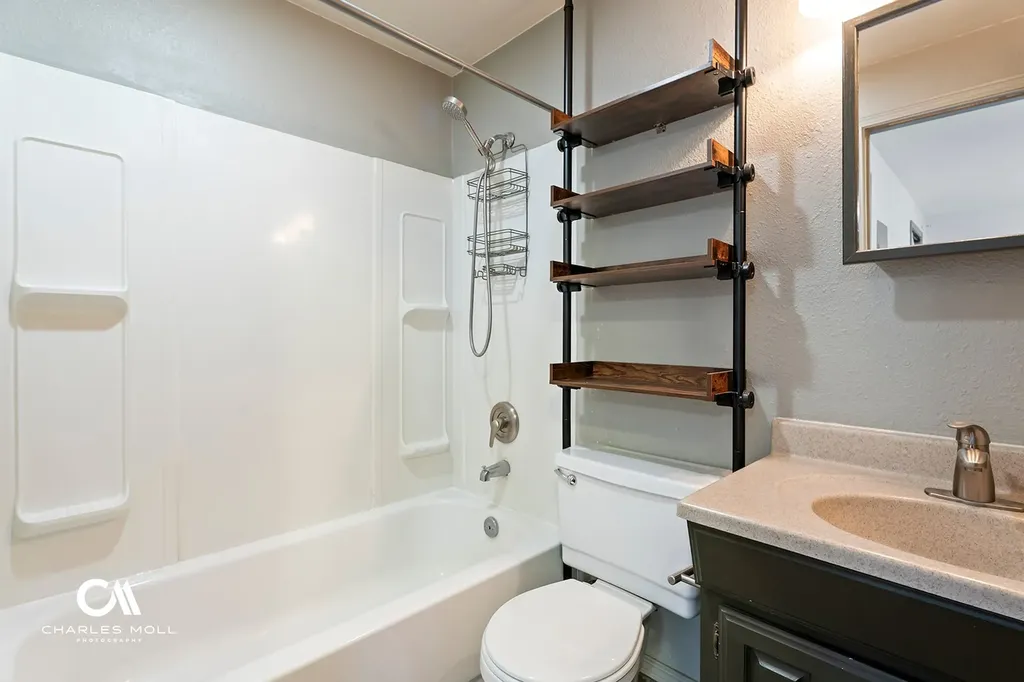1025 Strawberry Drive Helena MT 59601
