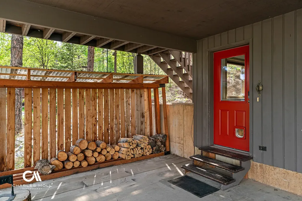 1025 Strawberry Drive Helena MT 59601