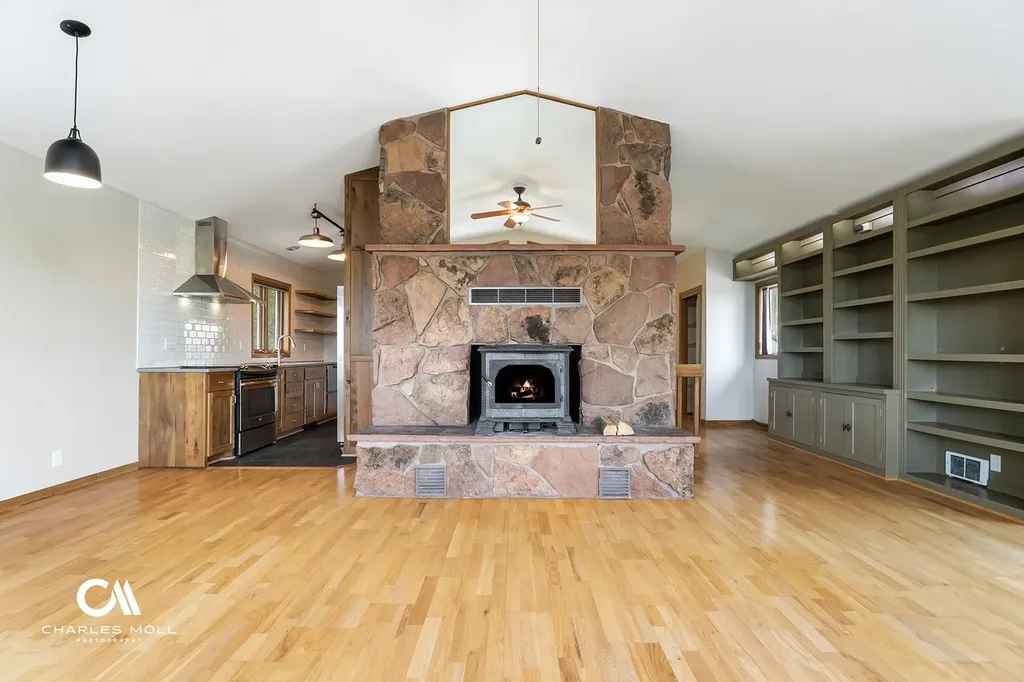 1025 Strawberry Drive Helena MT 59601