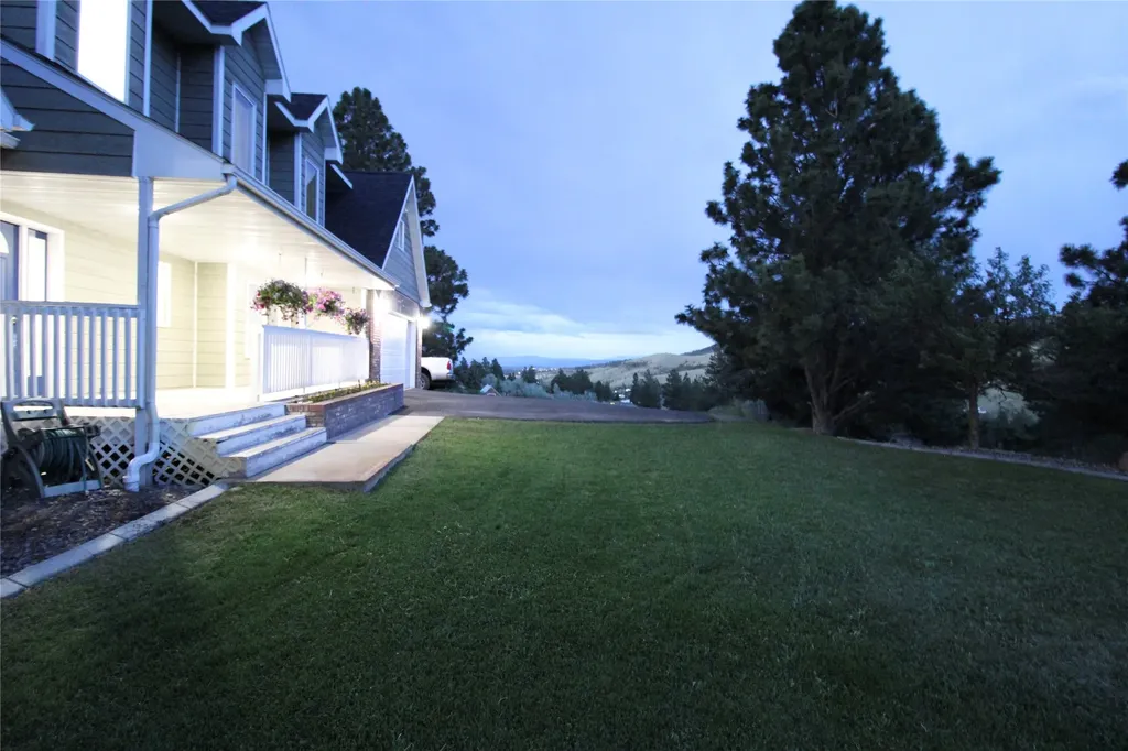 5030 Smallwood Court Helena MT 59601