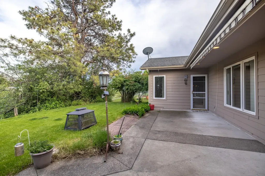 99 E Nicklaus Avenue Kalispell MT 59901