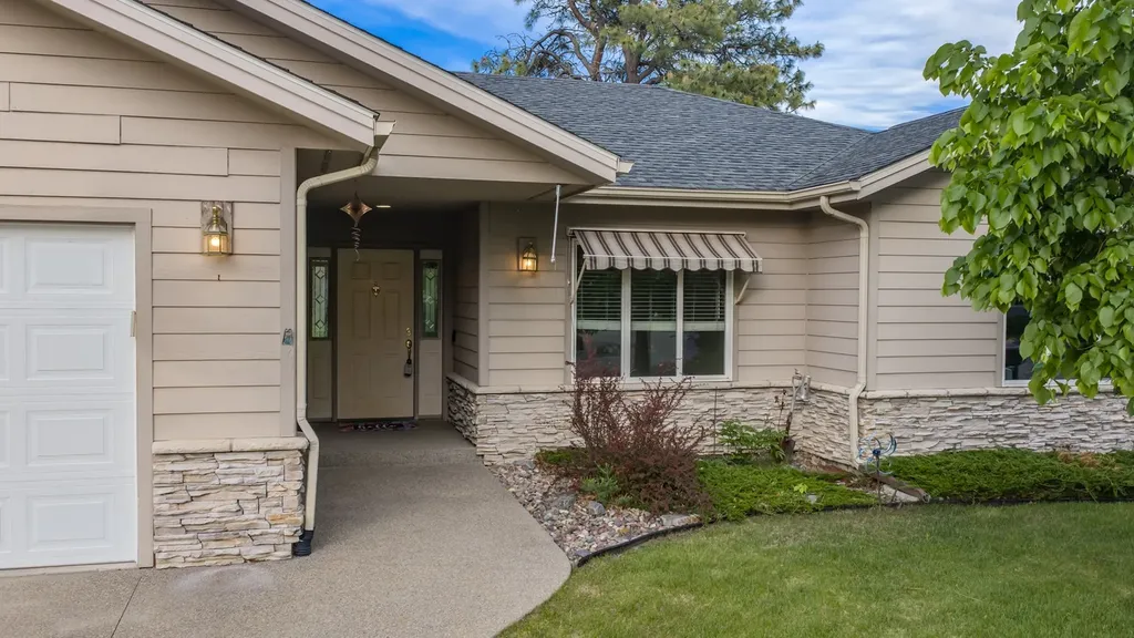 99 E Nicklaus Avenue Kalispell MT 59901