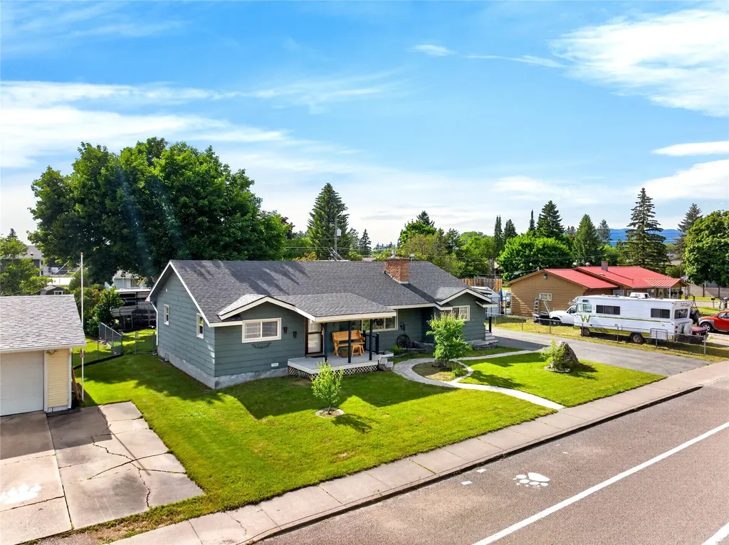 1222 6th Avenue W Columbia Falls MT 59912