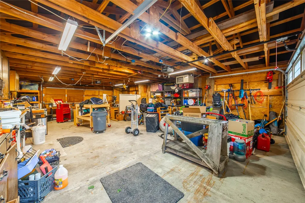 1222 6th Avenue W Columbia Falls MT 59912