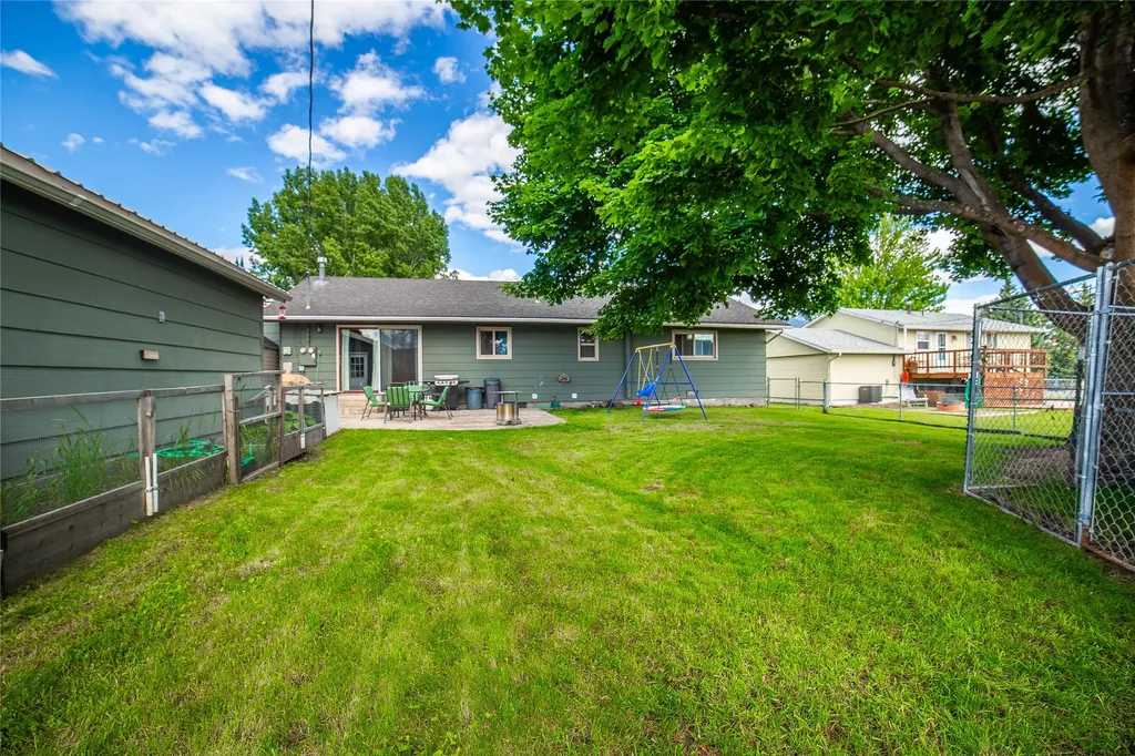 1222 6th Avenue W Columbia Falls MT 59912