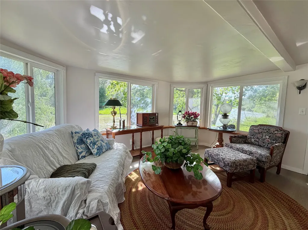 16 River Road Kalispell MT 59901