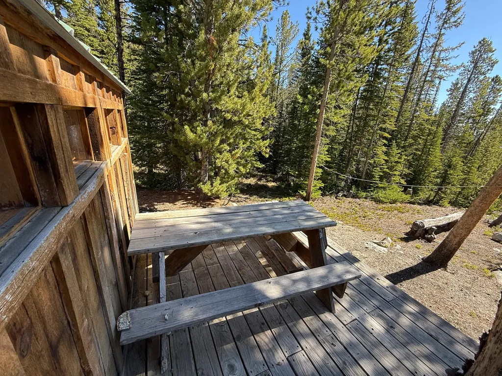 970 Lower Clear Creek Trail Anaconda MT 59711