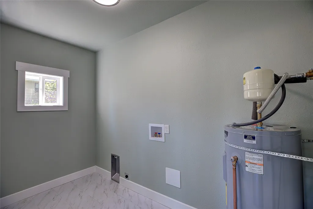 608 13th Avenue E Polson MT 59860