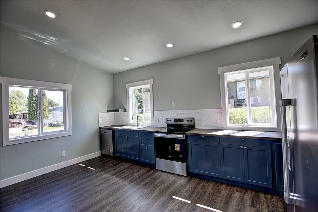 608 13th Avenue E Polson MT 59860