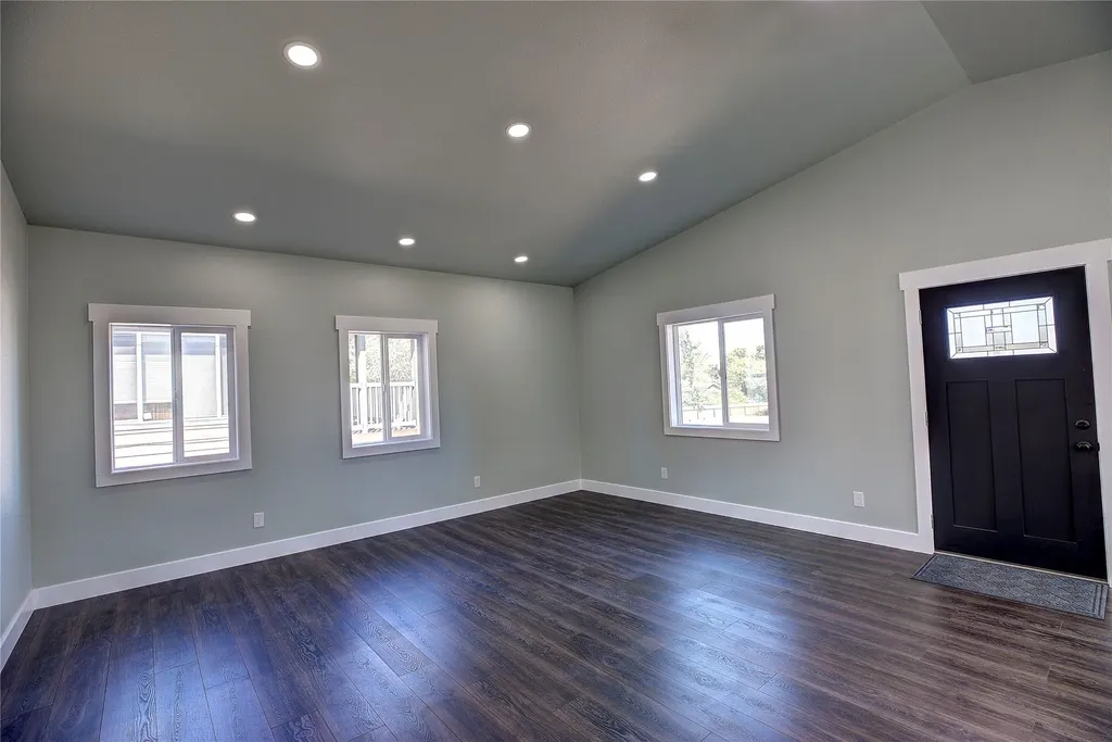 608 13th Avenue E Polson MT 59860