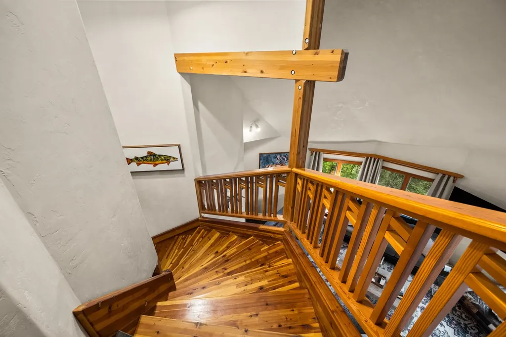 15 Marina Crest Lane Whitefish MT 59937